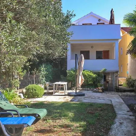 House Casa Nostra *
